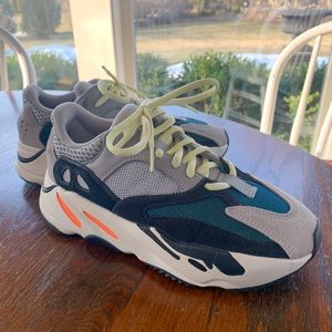 YEEZY 700 “waverunner”